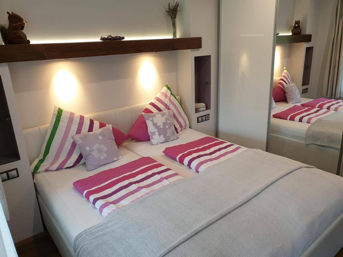 Titi Classic & Trendy Apartman Bük エクステリア 写真